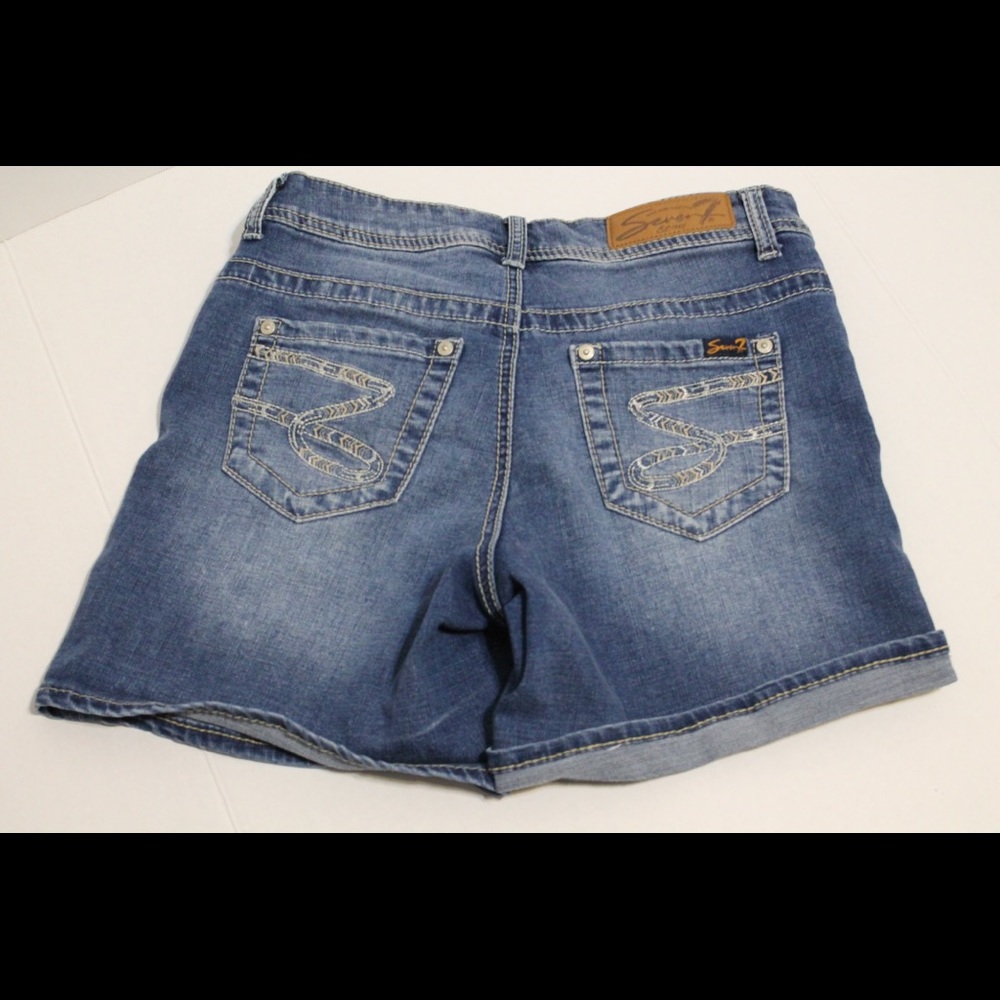 Seven7 Jean shorts 4 - Picture 2 of 2
